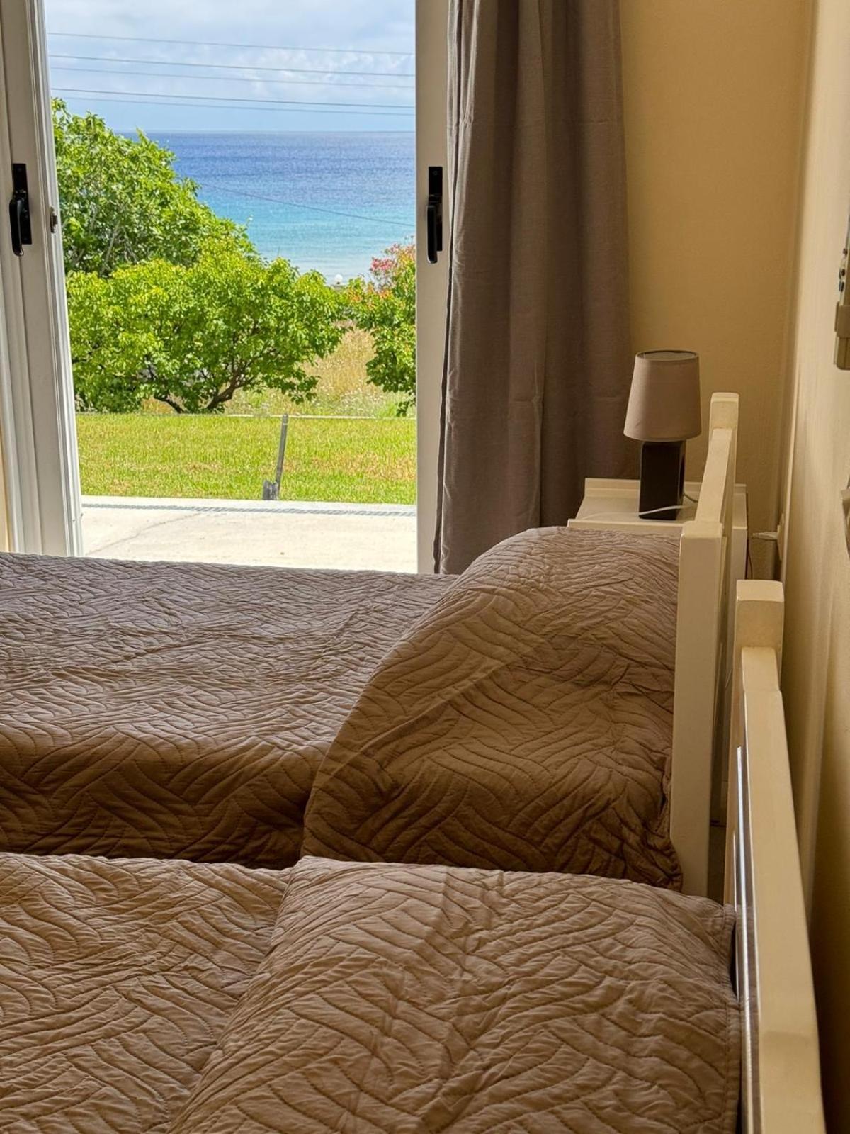 Nisaki Mathraki B&B Quarto foto